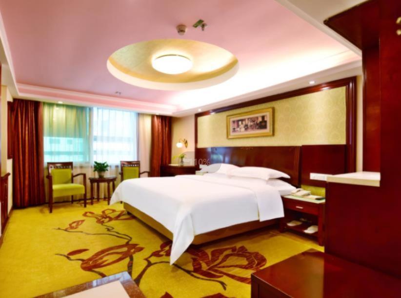 Vienna Hotel Shenzhen Railway Station Екстериор снимка