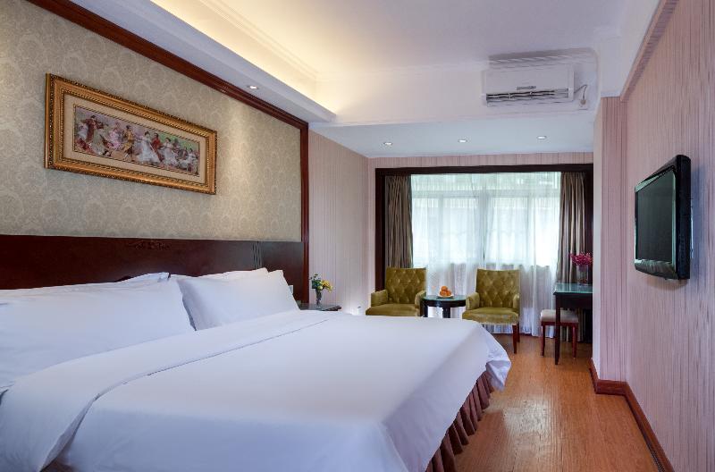 Vienna Hotel Shenzhen Railway Station Екстериор снимка